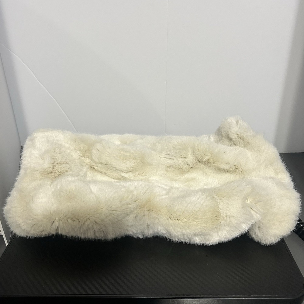 Vintage Faux Fur Muff Hand Warmer Rich Cream Color Fabric Lining w/ Drawstring